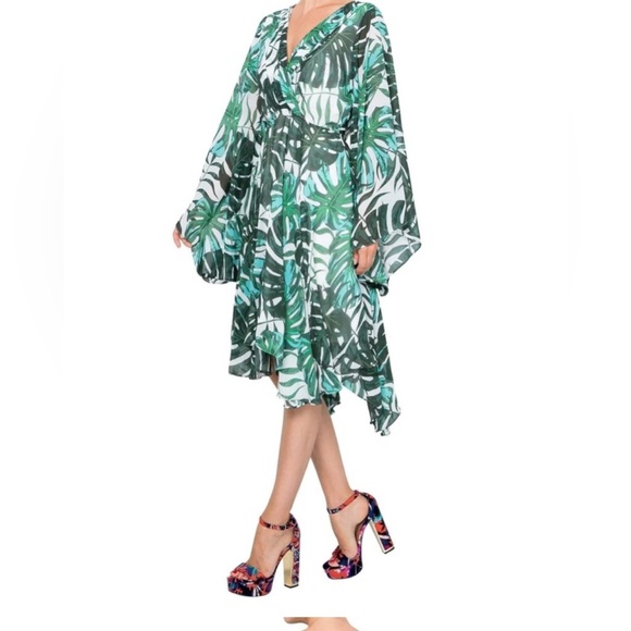 Meghan LA Dress - Picture 7 of 7